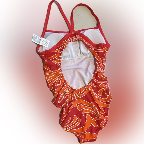 🆕Sz 8/Med RACERBACK NIKE Swimsuit Abstract Orange/White/Red—Removable Padding - Picture 9 of 16